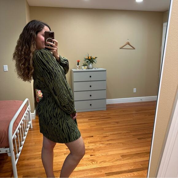 Baum Und Pferdgarten Green Black Long Sleeve Mini Dress 3 Medium - Picture 3 of 12
